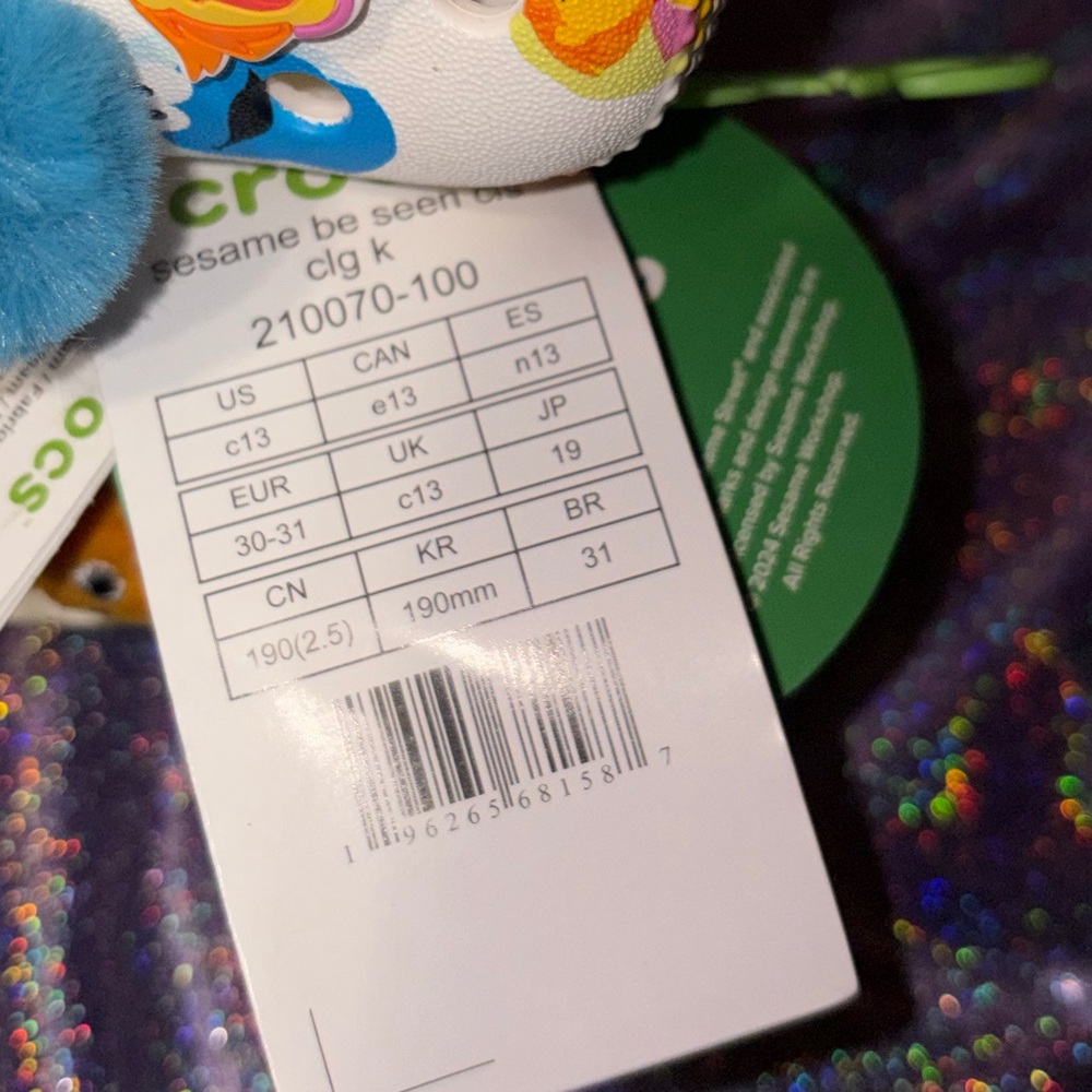Sesame Street Crocs - Picture 5 of 6